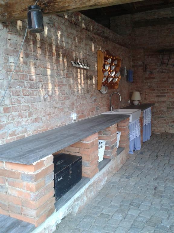 Penzion A Hospoda Na Statku Hluboká nad Vltavou Extérieur photo